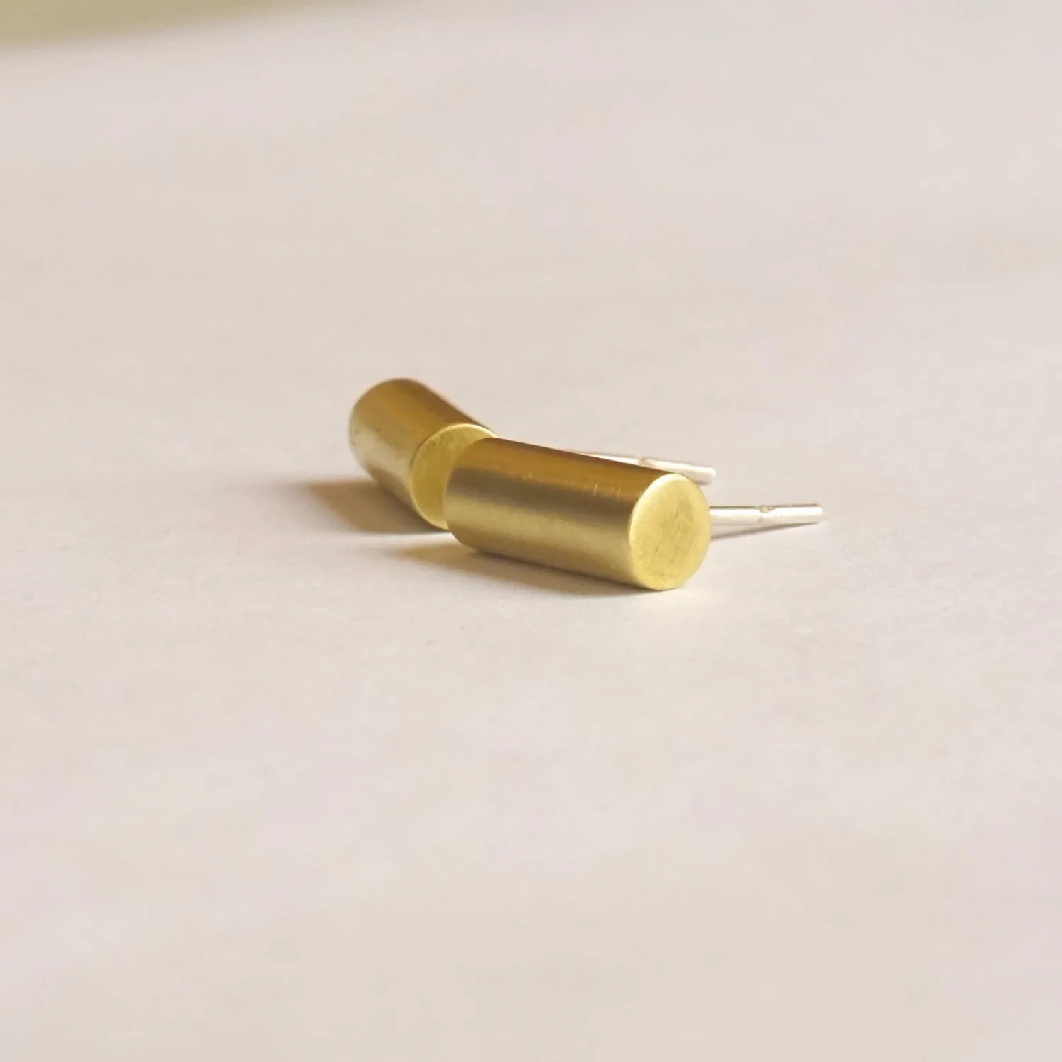 11mm Barrel Earrings: Minimalist Style for Everyday Wear 0163