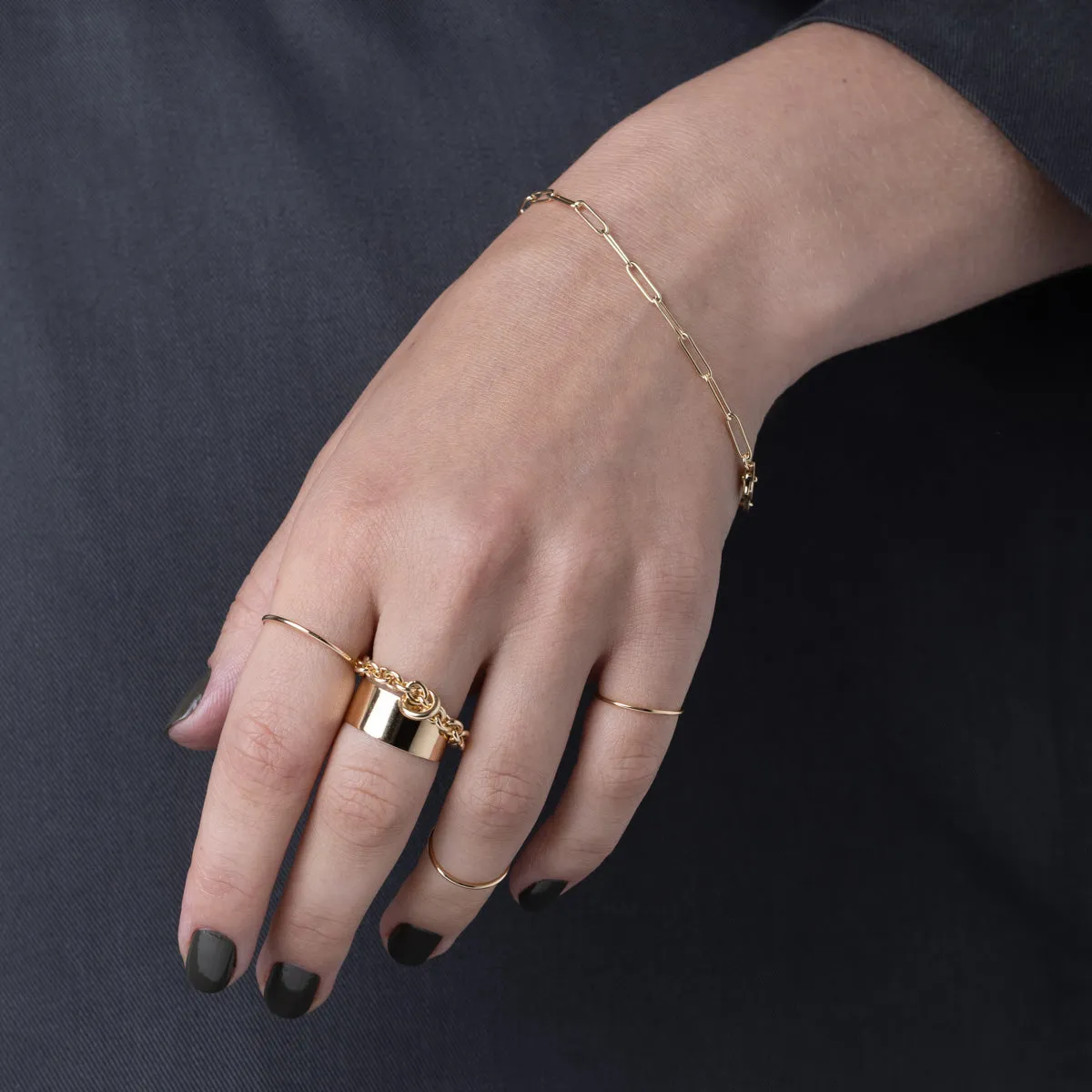 18K ALL ABOUT BASICS Flat Wide Band Ring