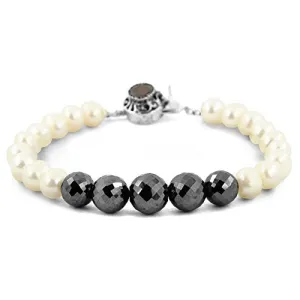 5 - 6 mm Handmade Black Diamonds Bracelet with Pearls.Certified