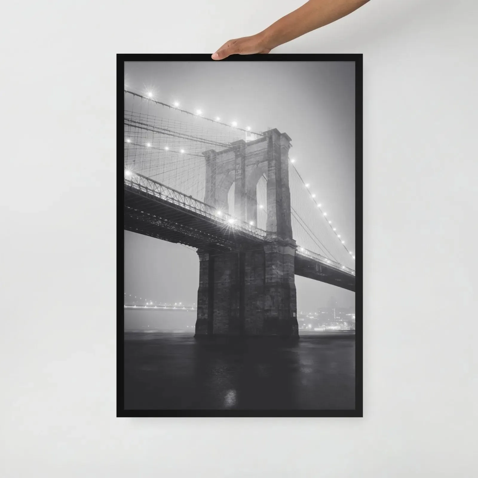 Black and White New York Framed Poster – Urban Elegance in Timeless Monochrome