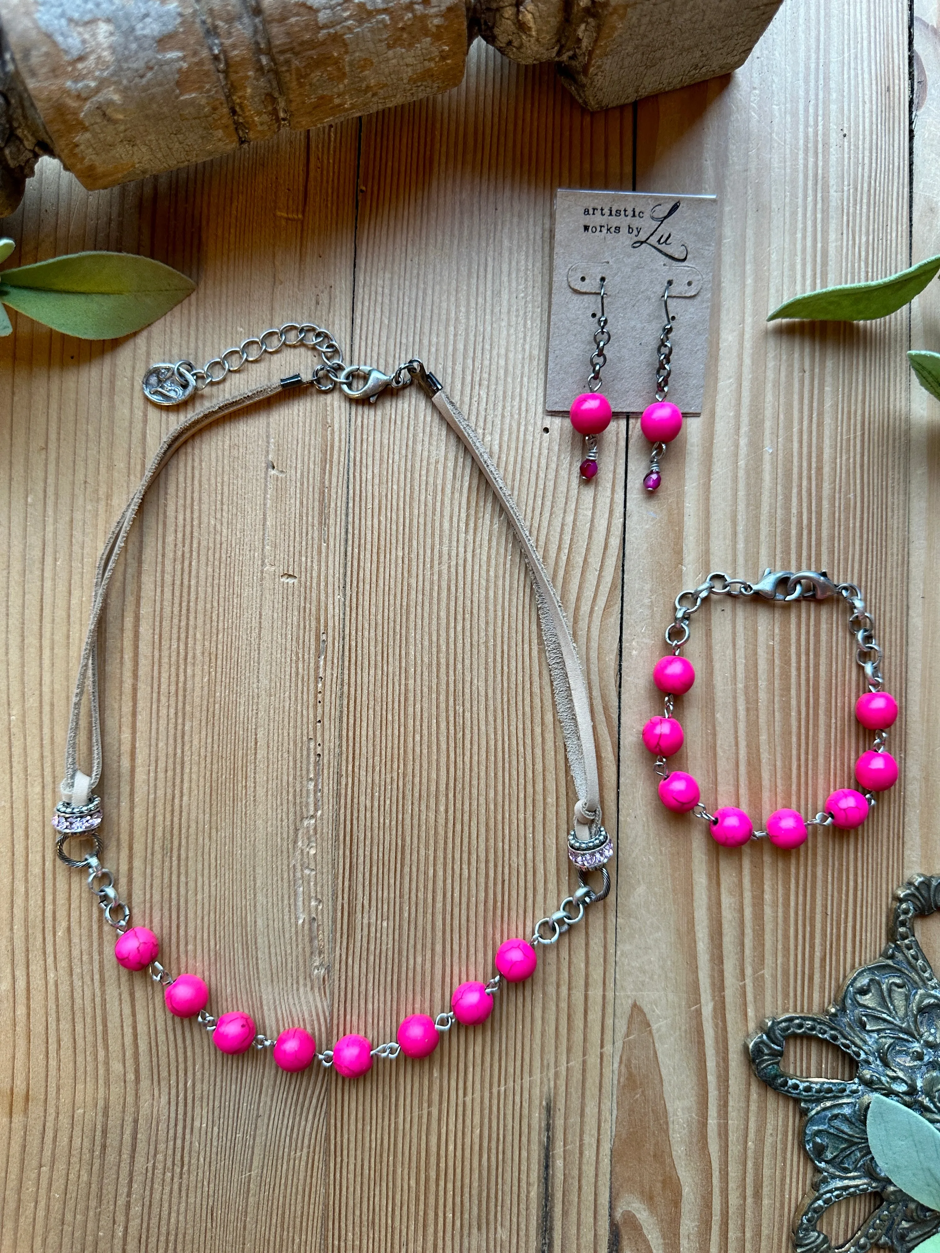 Bossy Brights Fuchsia Bracelet