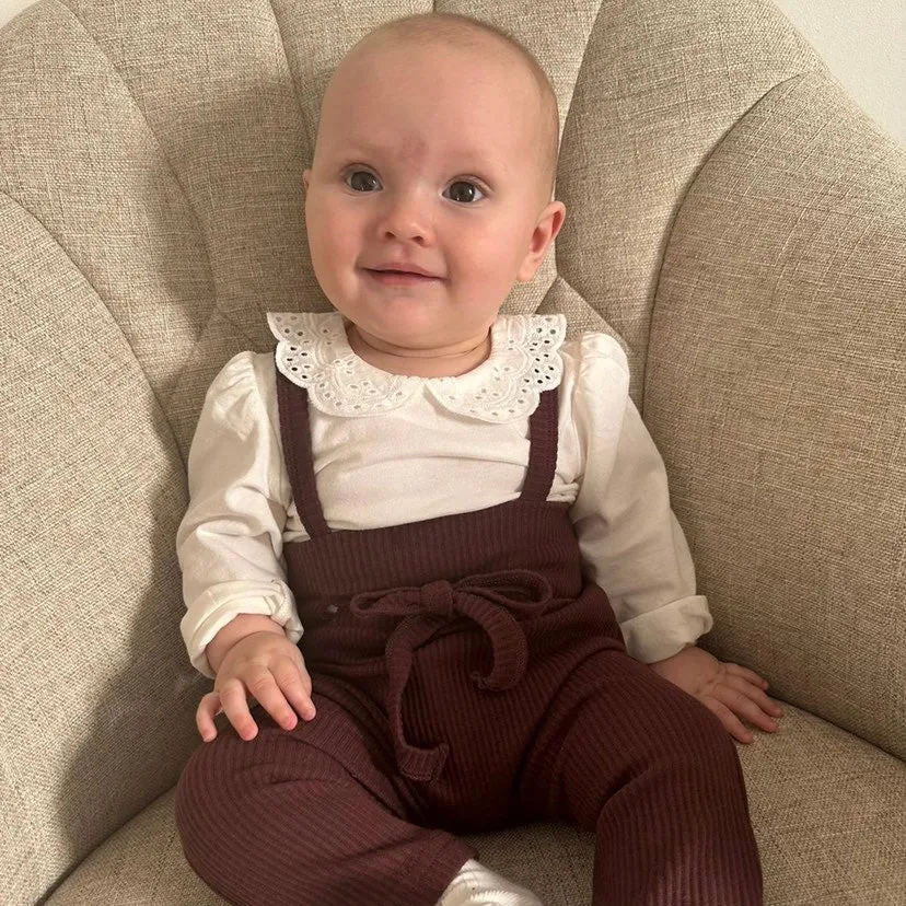 Chocolate Ribbed Bow Dungaree Leggings
