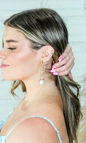 Dove Drop Chain Pearl Earring