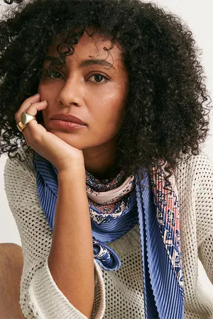 ESLEY-PLIS PAISLEY PLEATED SQUARE SCARF