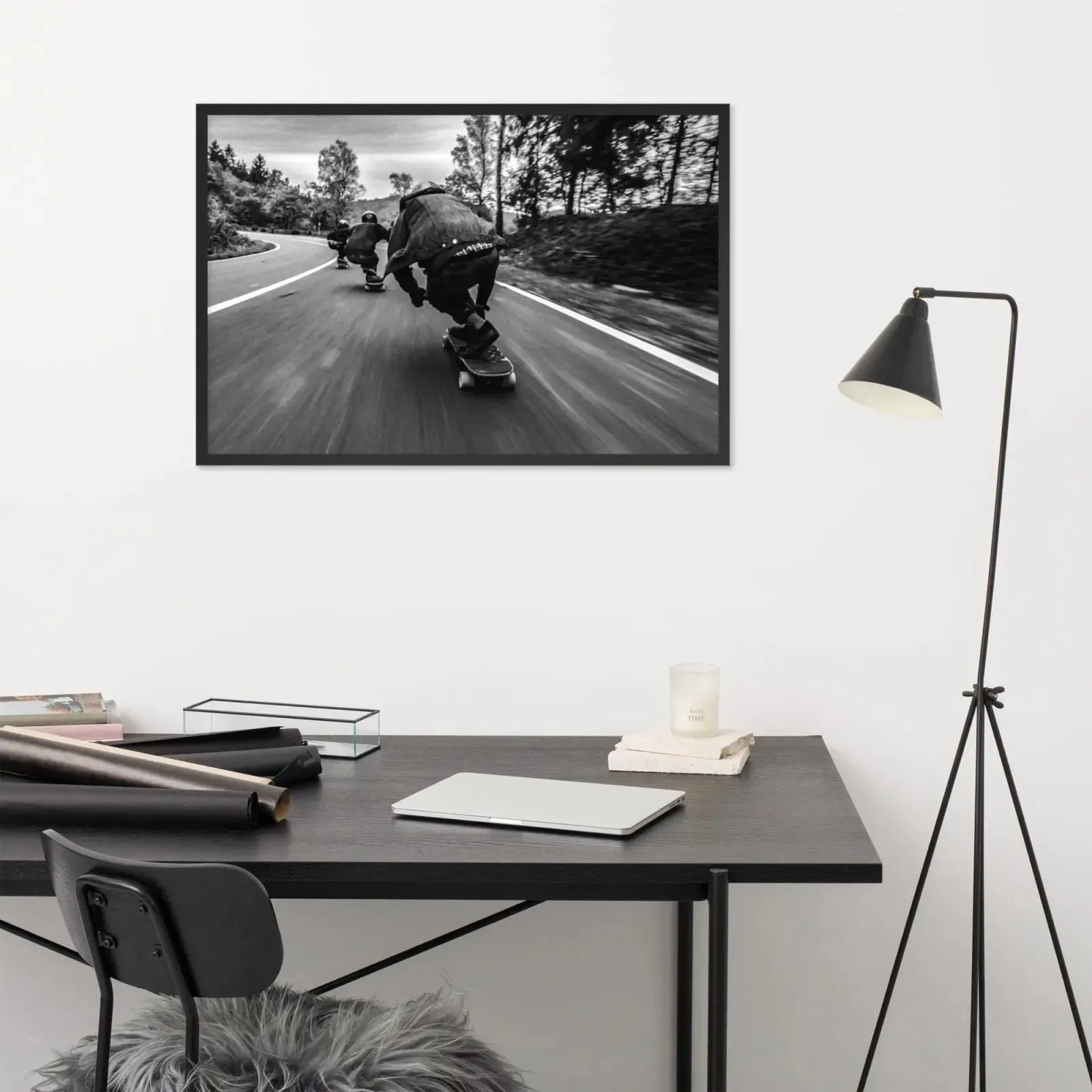 Fast Lane: A Thrilling Framed Poster – Capturing the Rush of the Ride