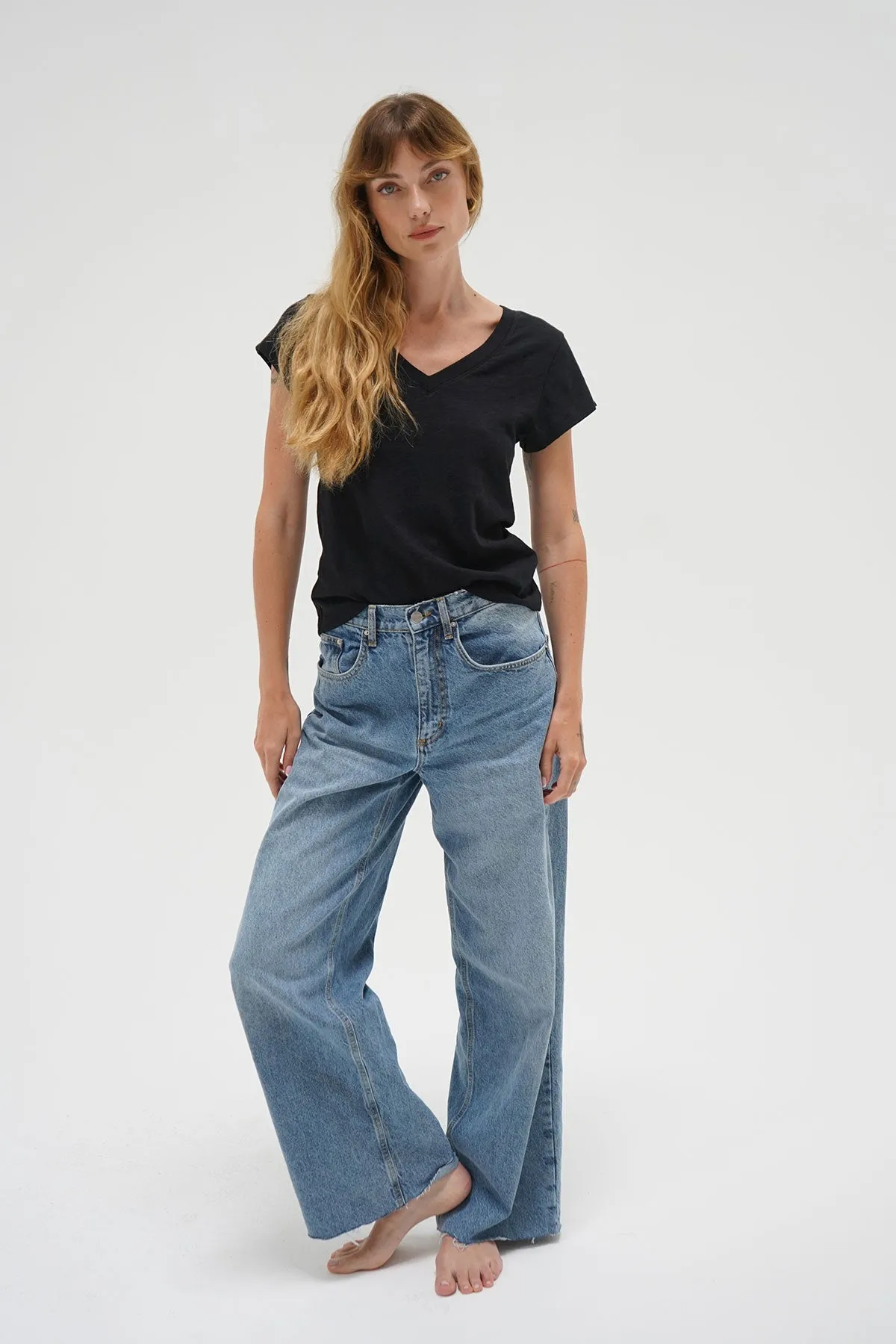 Fitted Deep V Cotton Tee - Black