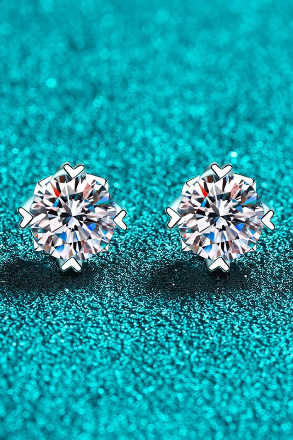 Hazel Blues® | 925 Sterling Silver 4 Carat Moissanite Stud Earrings