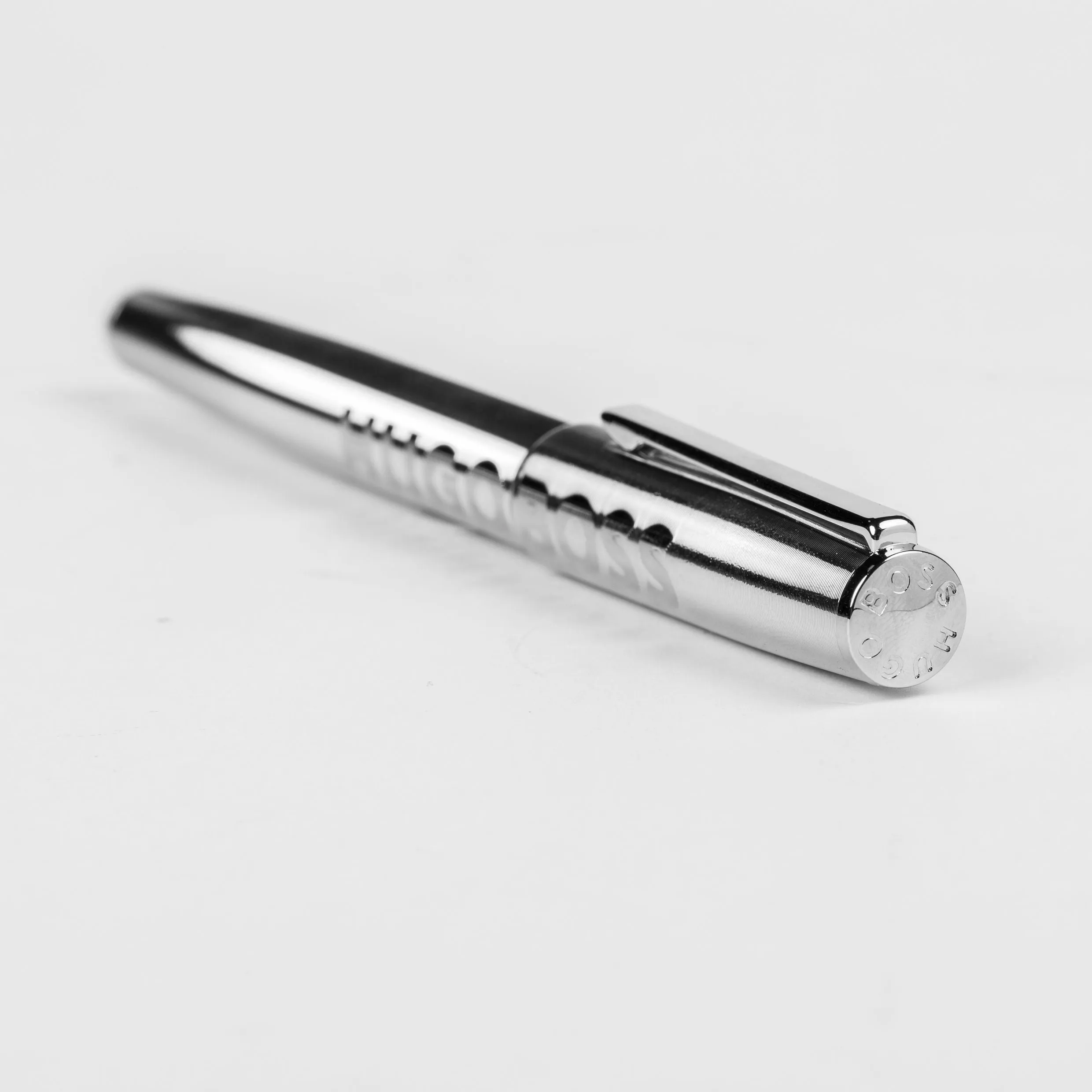 HUGO BOSS HSH2092B-Fountain pen Label Chrome
