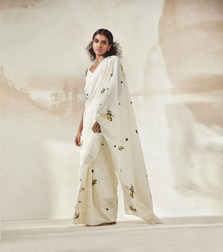 Khara Kapas  I  Indianapolis Busy Bee Saree