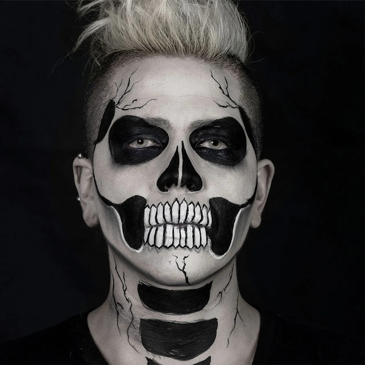 Mehron Skeleton - Character Makeup Kit