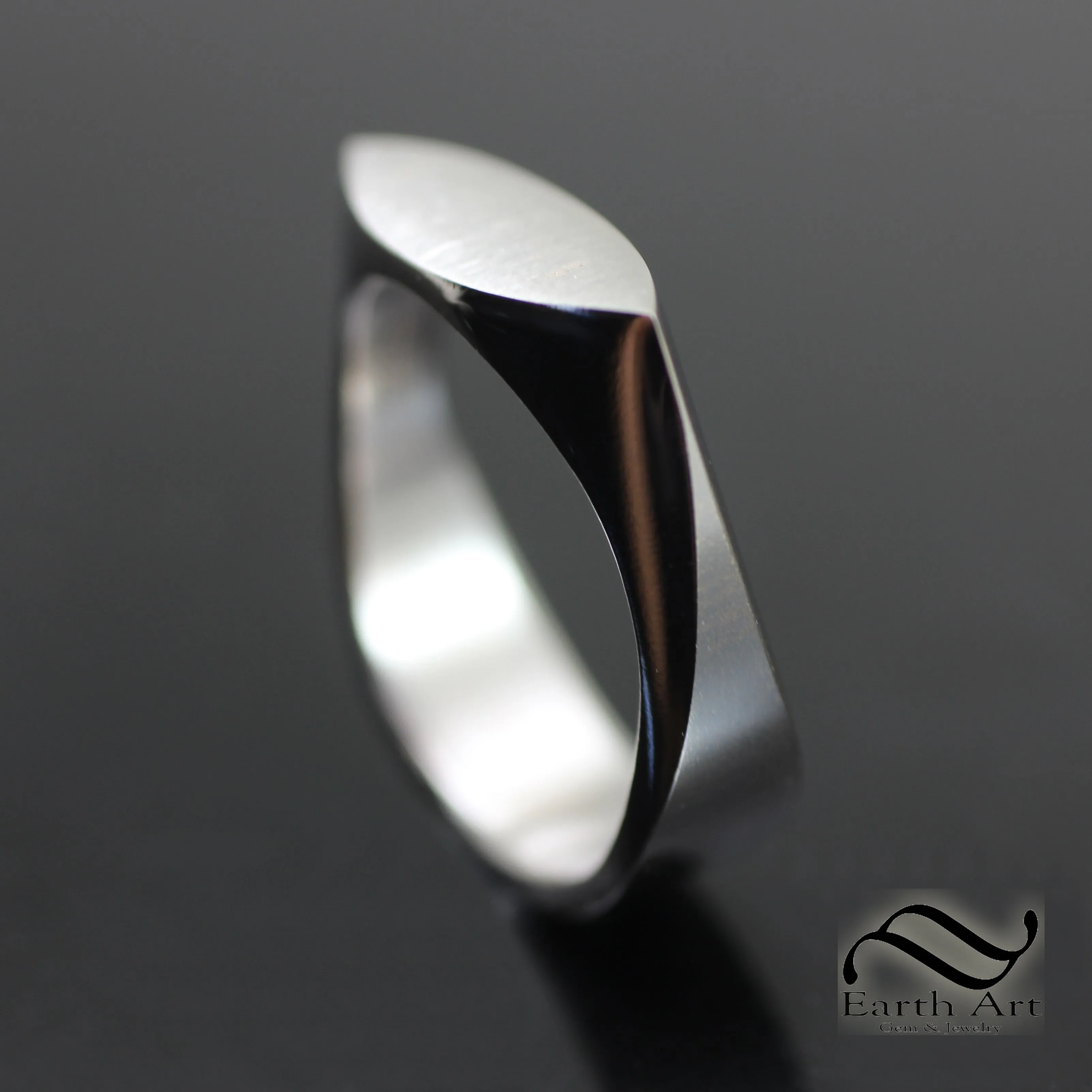 Minimalist Marquise Signet Ring
