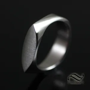 Minimalist Marquise Signet Ring