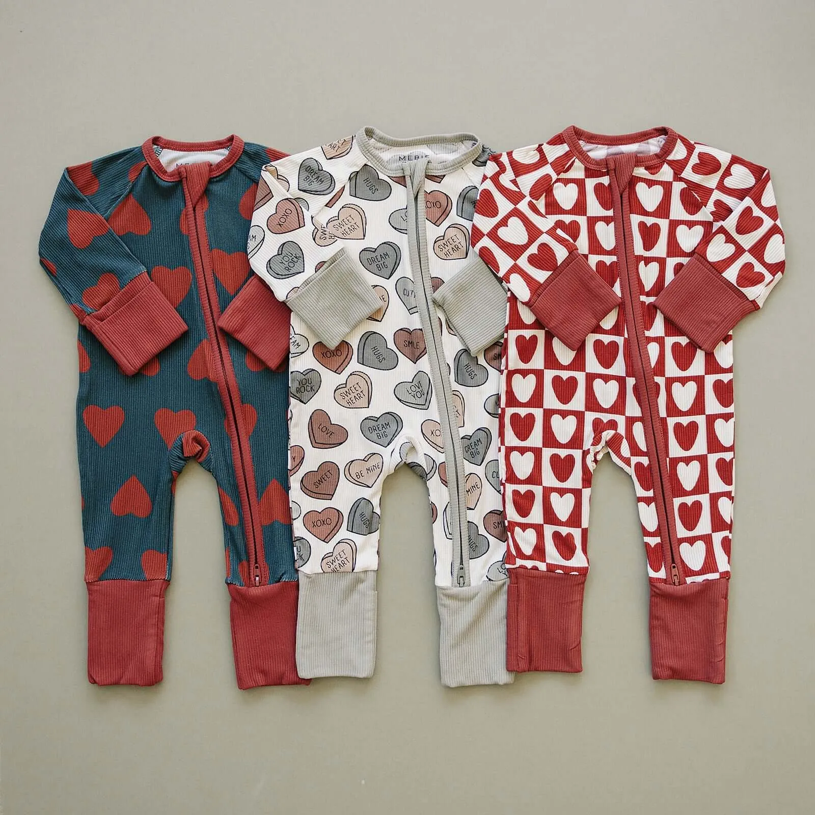 Navy   Red Hearts Ribbed Bamboo Zipper