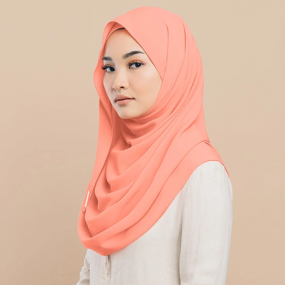 Nluxe in Dahlia