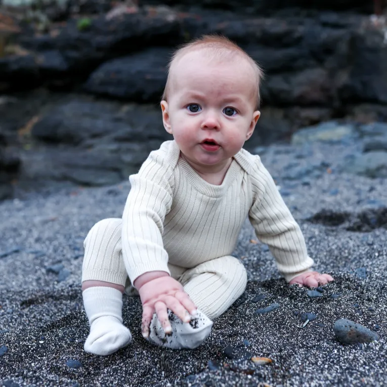 Organic Ribbed Essential Bodysuit - Pebble