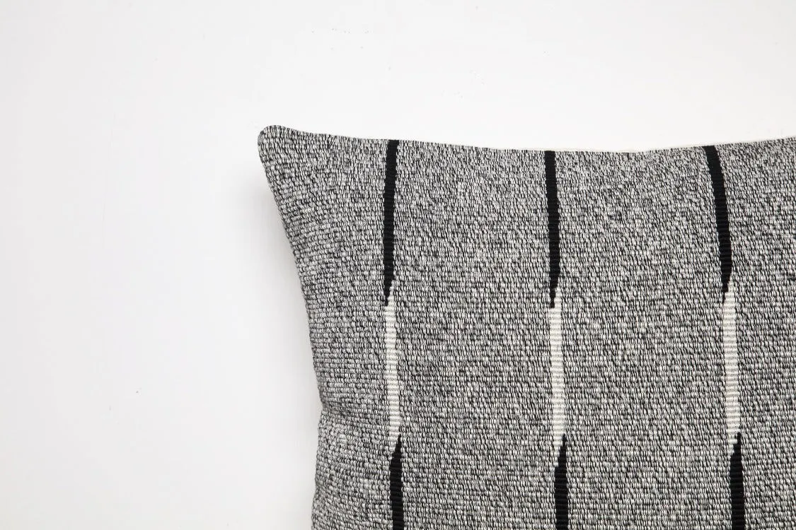 Pablo Pillow, Ash Grey