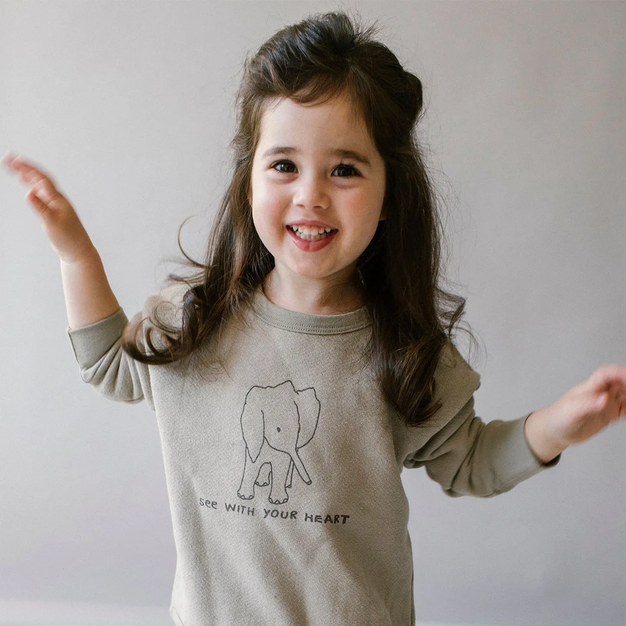 'see with your heart' pullover