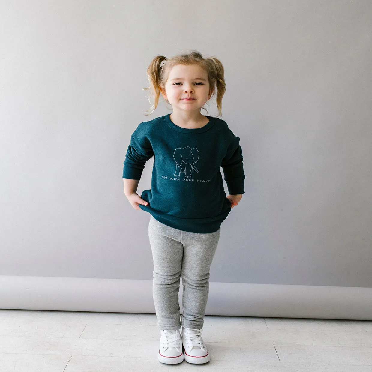'see with your heart' pullover