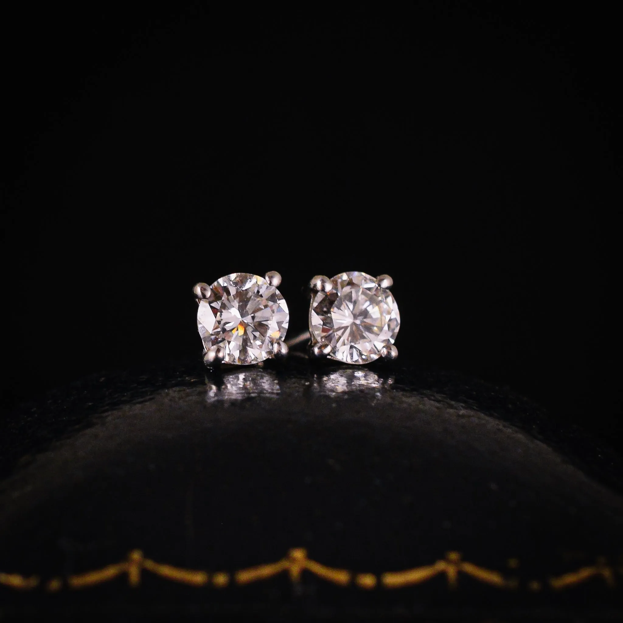 Simple Brilliant Cut Diamond Stud Earrings
