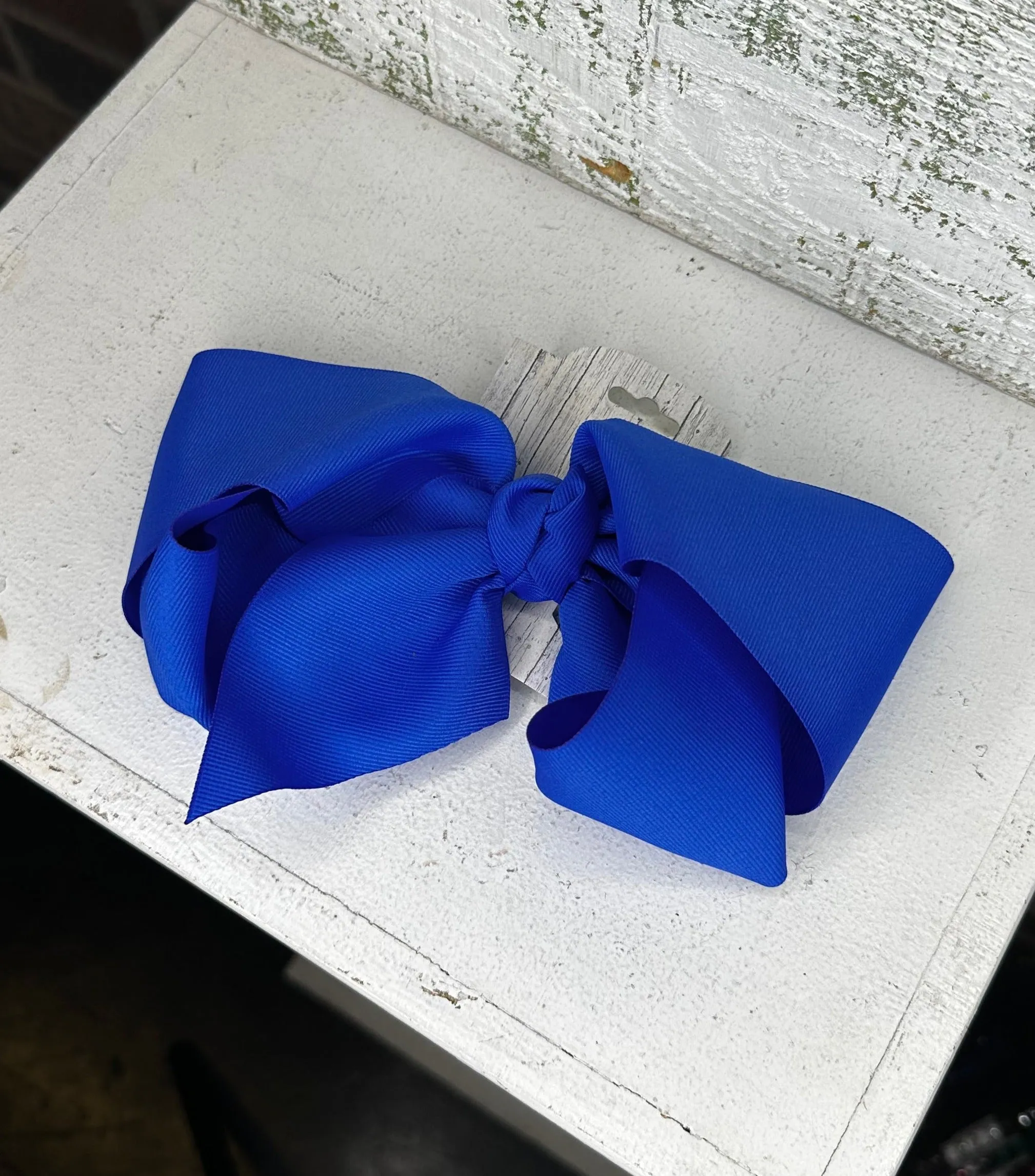 Solid Bow 2 1/4 In.