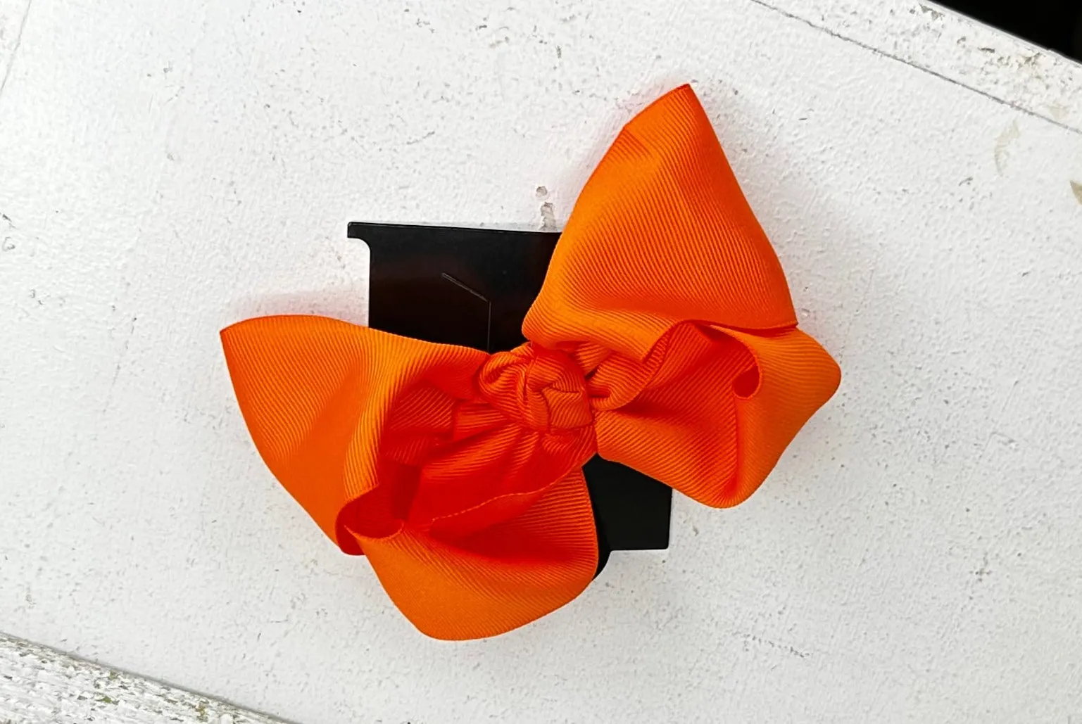 Solid Bow 2 1/4 In.
