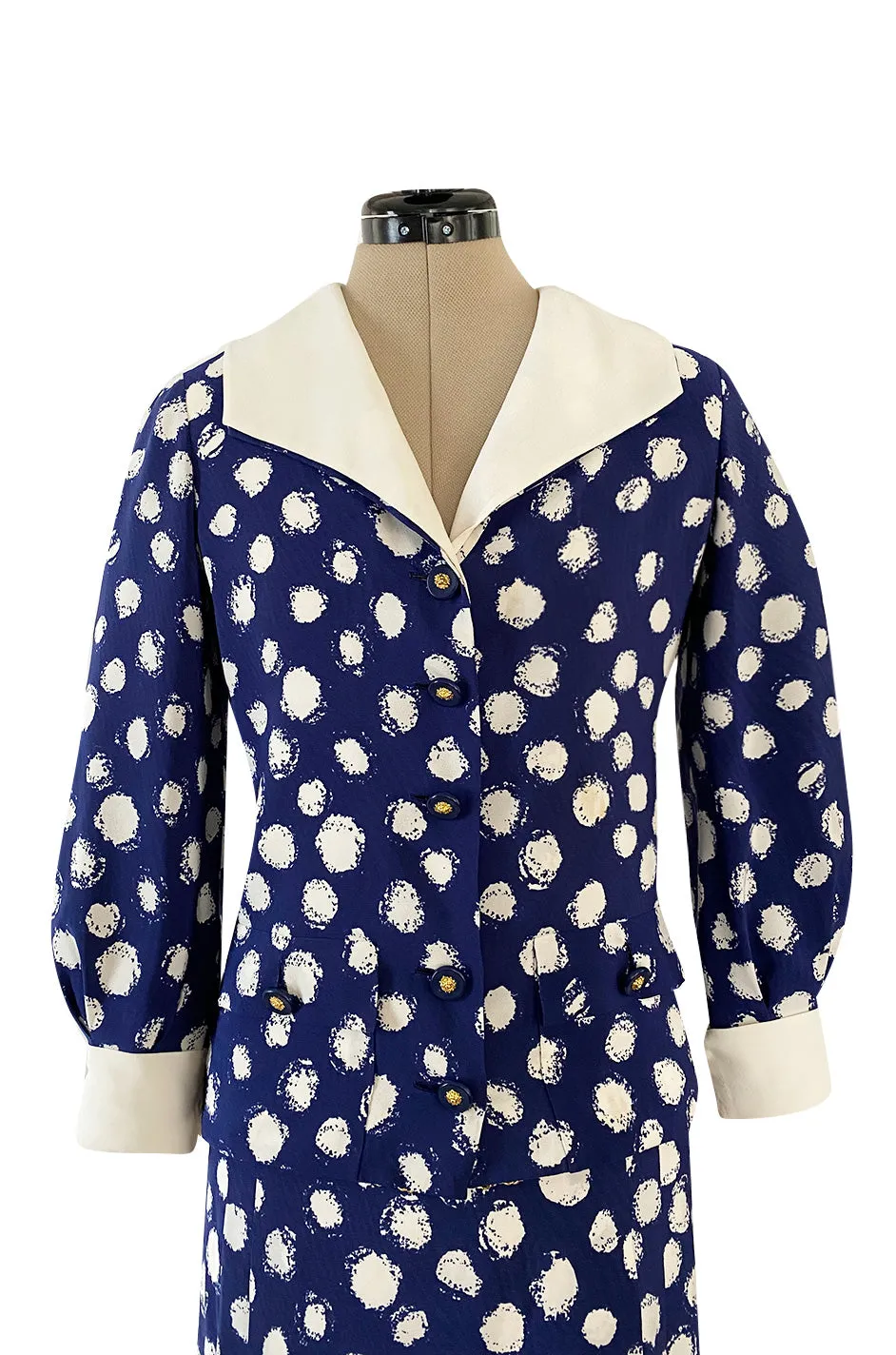 Spring 1977 Chanel Haute Couture Blue & White Silk Suit w Removable Collar