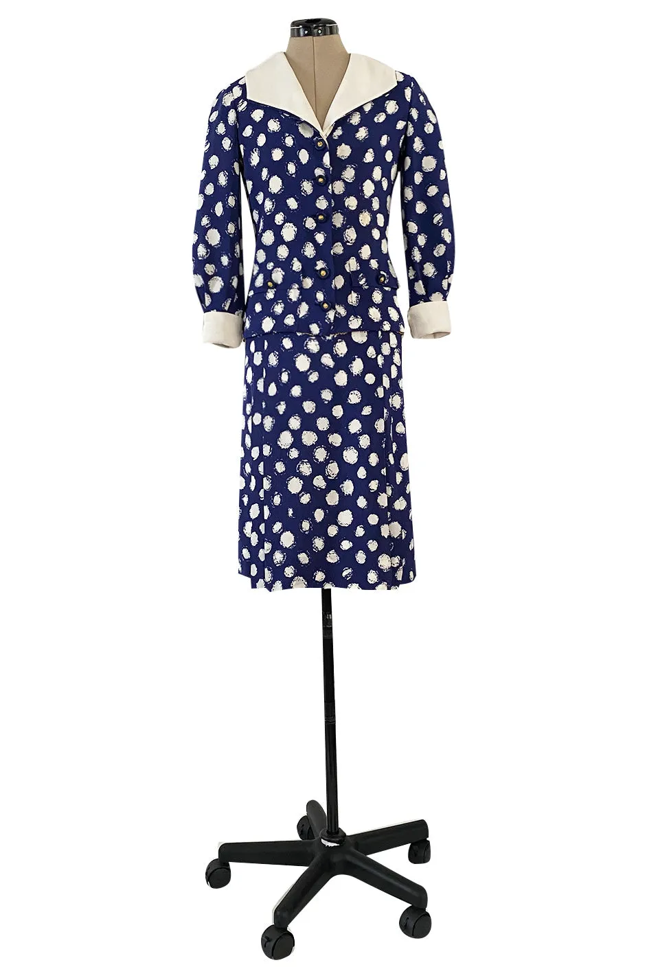 Spring 1977 Chanel Haute Couture Blue & White Silk Suit w Removable Collar