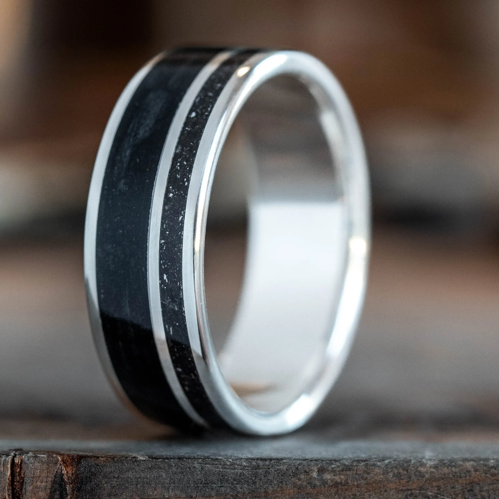 The Midnight Barrel in Silver | Men's Silver Wedding Band with Whiskey Barrel Wood & Meteorite